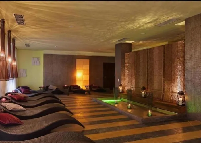 Royal & Apartament *