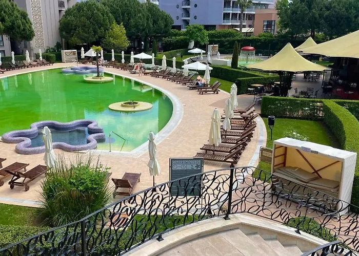 Royal & Apartament Słoneczny Brzeg