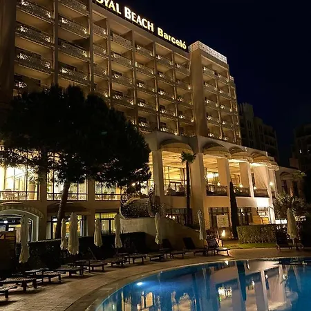 Апартамент Royal & *