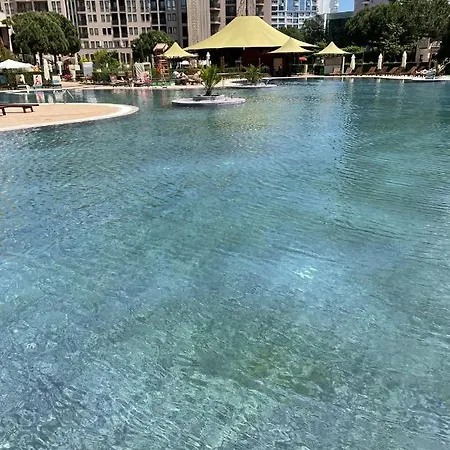 Royal & Апартамент *